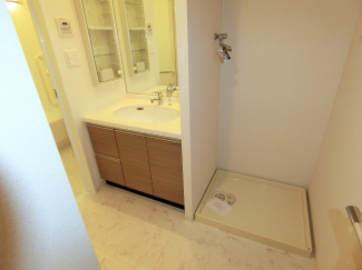 【洗面所】