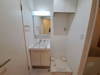 【洗面所】