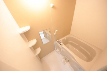 お風呂で日々の疲れを落としましょう