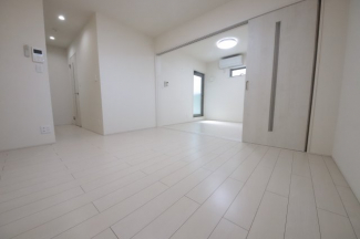 こちらの居間で趣味の時間をお楽しみください