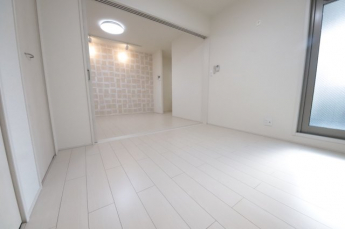 こちらのリビングで趣味の時間をお楽しみください