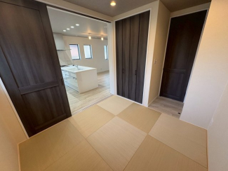 和室があれば、来客や子供用のスペースとして活躍します