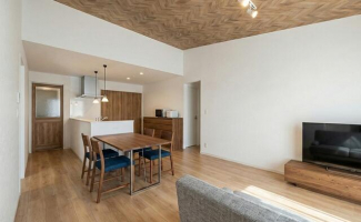 建物プラン例（平屋建）　建物価格　２７５０万円、建物面積　８