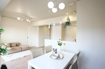 ローレル武庫之荘の画像