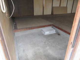 姫路市夢前町寺の倉庫の画像