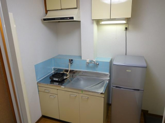 一人分の料理を作るには十分な広さです