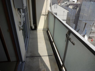 南向きのバルコニーです