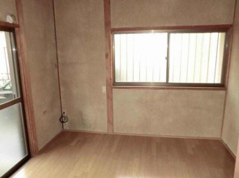 新居浜市北内町２丁目のアパートの画像