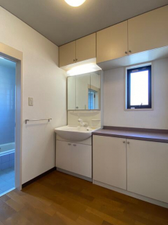 松山市泊町の中古一戸建ての画像