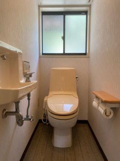 松山市泊町の中古一戸建ての画像