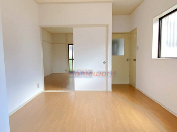 【居間・リビング】