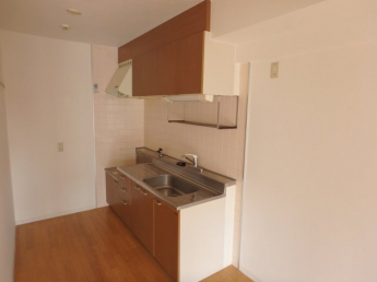 コンパクトなキッチンで掃除もラクラク