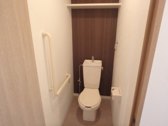 清潔感のあるトイレです