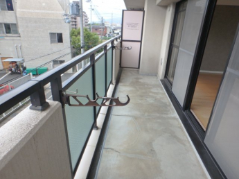 バルコニーがあります