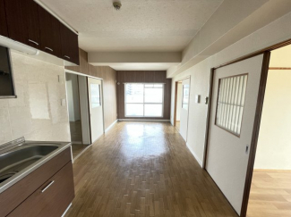 【居間・リビング】