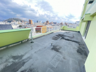 【バルコニー】