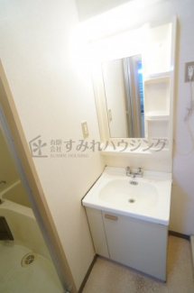 参考、同建物・反転間取りの号室