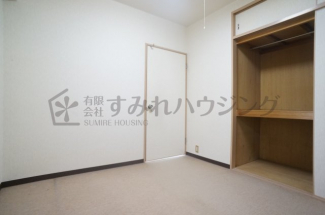 参考、同建物・反転間取りの号室