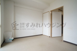 参考、同建物・反転間取りの号室