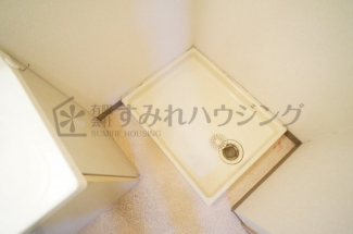 参考、同建物・反転間取りの号室