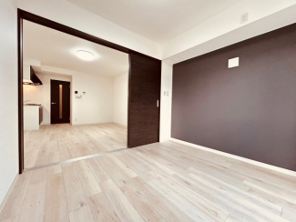 【居間・リビング】