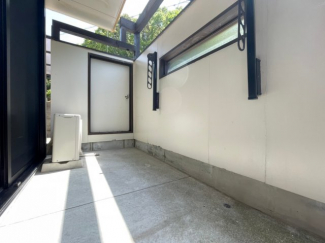 【バルコニー】