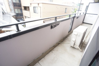 【バルコニー】
