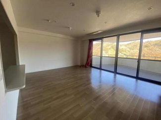 クリスタルコート道後９２の画像