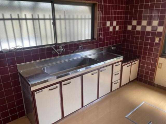 松山市高岡町の一戸建ての画像