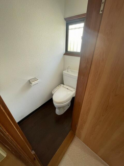 松山市高岡町の一戸建ての画像