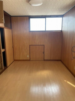 松山市高岡町の一戸建ての画像