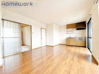 【居間・リビング】