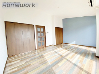 【居間・リビング】