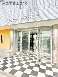 【エントランス】