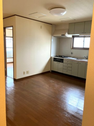 こちらのリビングで趣味の時間をお楽しみください