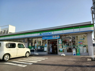 ファミリーマート松末店様まで450m