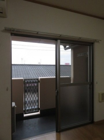 【バルコニー】