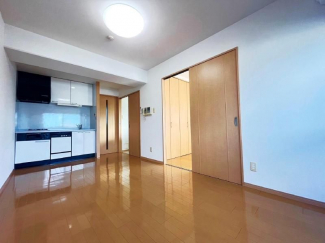 【居間・リビング】