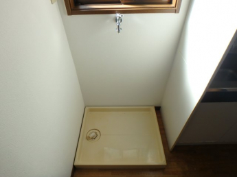 防水パン付き室内洗濯機置場