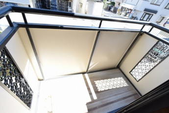 【バルコニー】