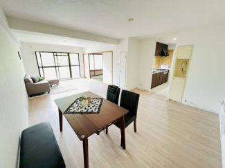 【居間・リビング】