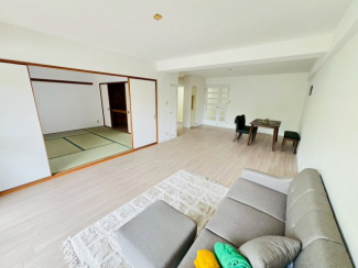 【居間・リビング】