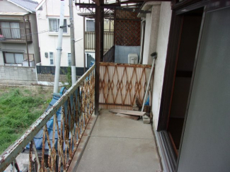 【バルコニー】