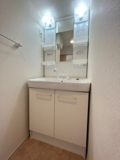 【洗面所】