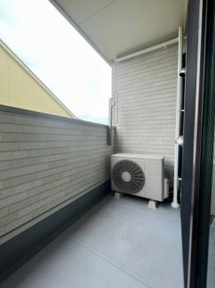 【バルコニー】