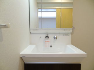 【洗面所】