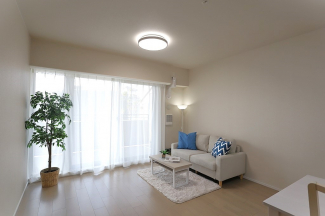 【居間・リビング】