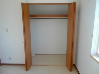 たっぷりとした収納スペースです