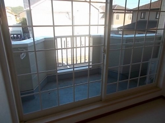 お洗濯にも便利なバルコニー付き