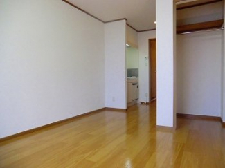 明るい色調の室内です